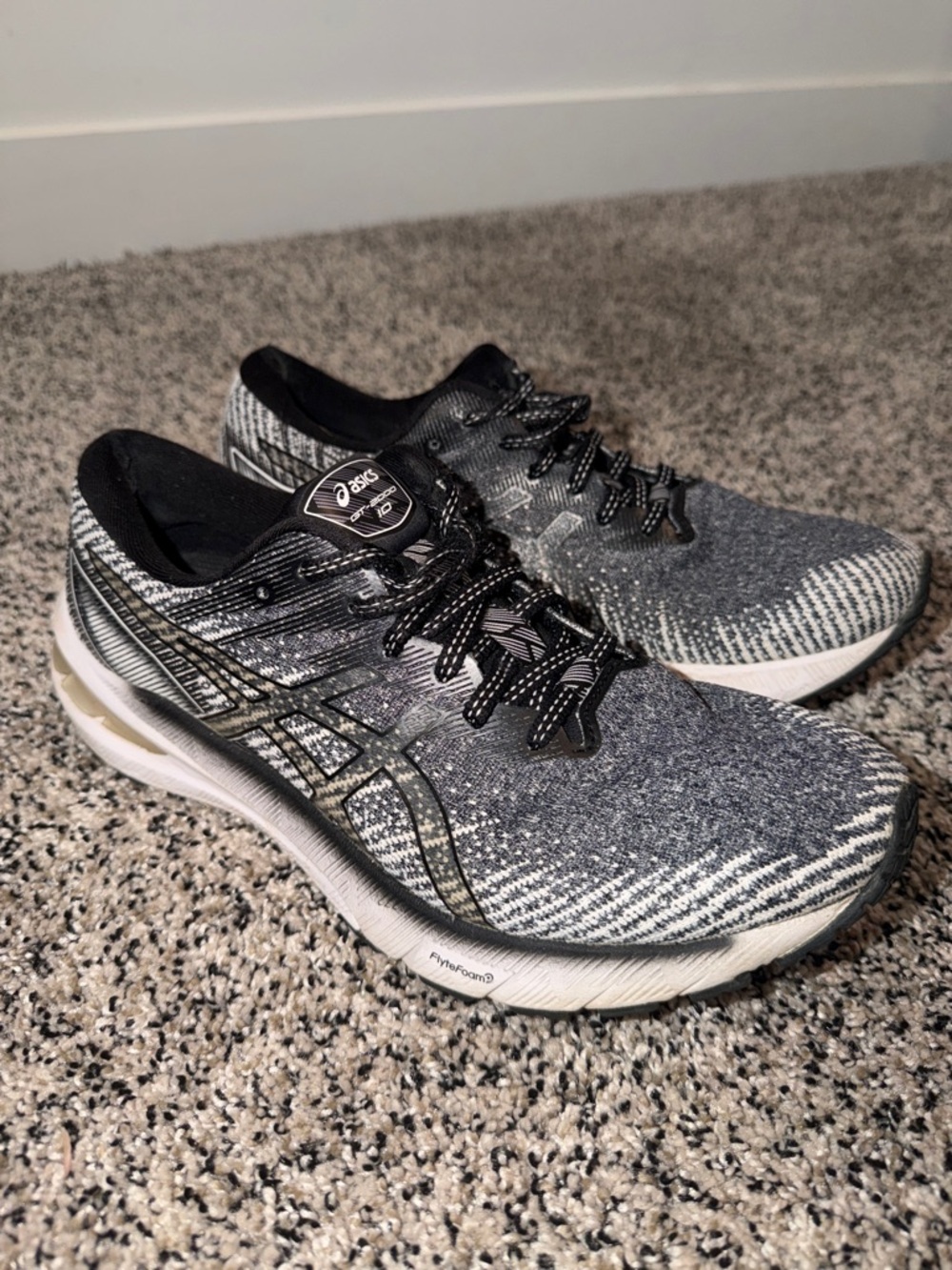 ASICS GT 2000 10 FlyteFoam Men’s Size 9